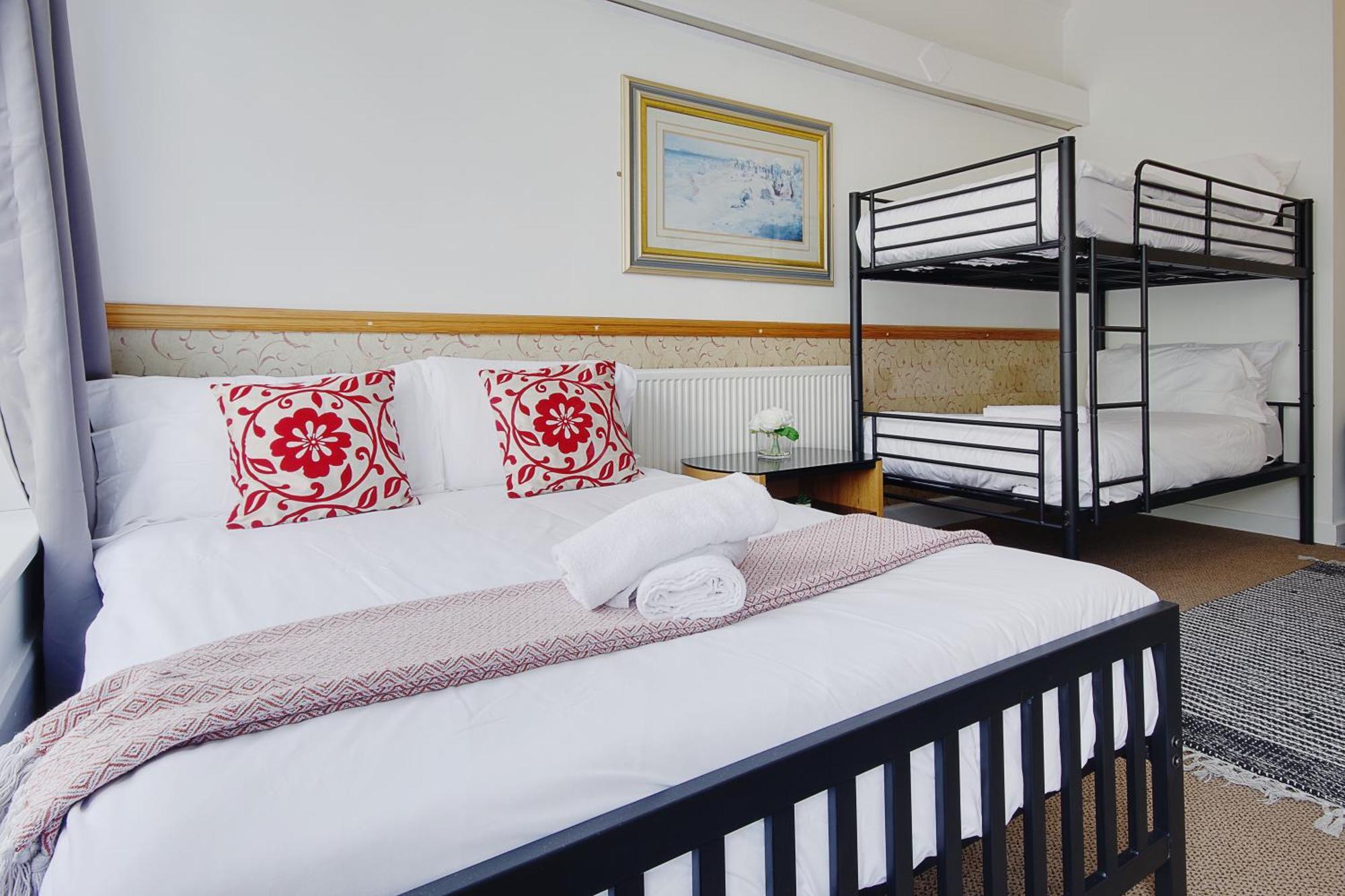 Serenity Hotel بورنماوث المظهر الخارجي الصورة