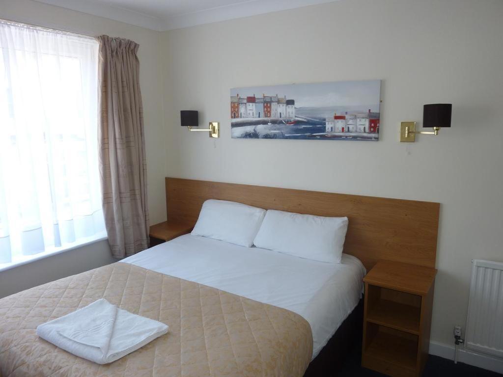 Serenity Hotel بورنماوث المظهر الخارجي الصورة